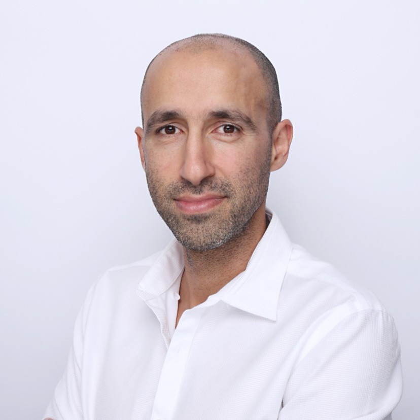 יסף שמש מנהל פיתוח עסקי והתחדשות עירונית